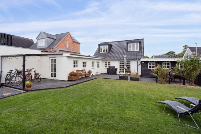 Solskinsvej 12, Sanderum, 5250 Odense SV
